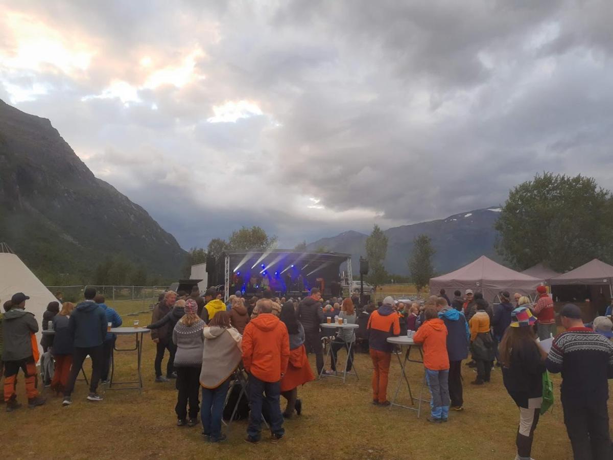 Camping Basecamp Birtavarre
