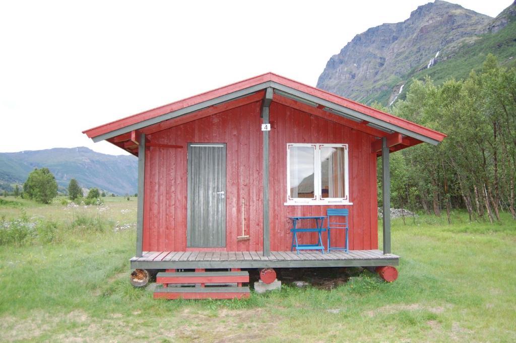 Camping Basecamp Birtavarre